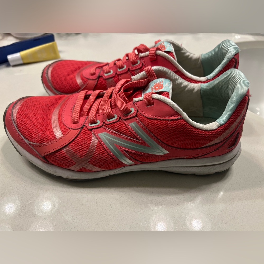 Running sneakers - Picture 2 of 5